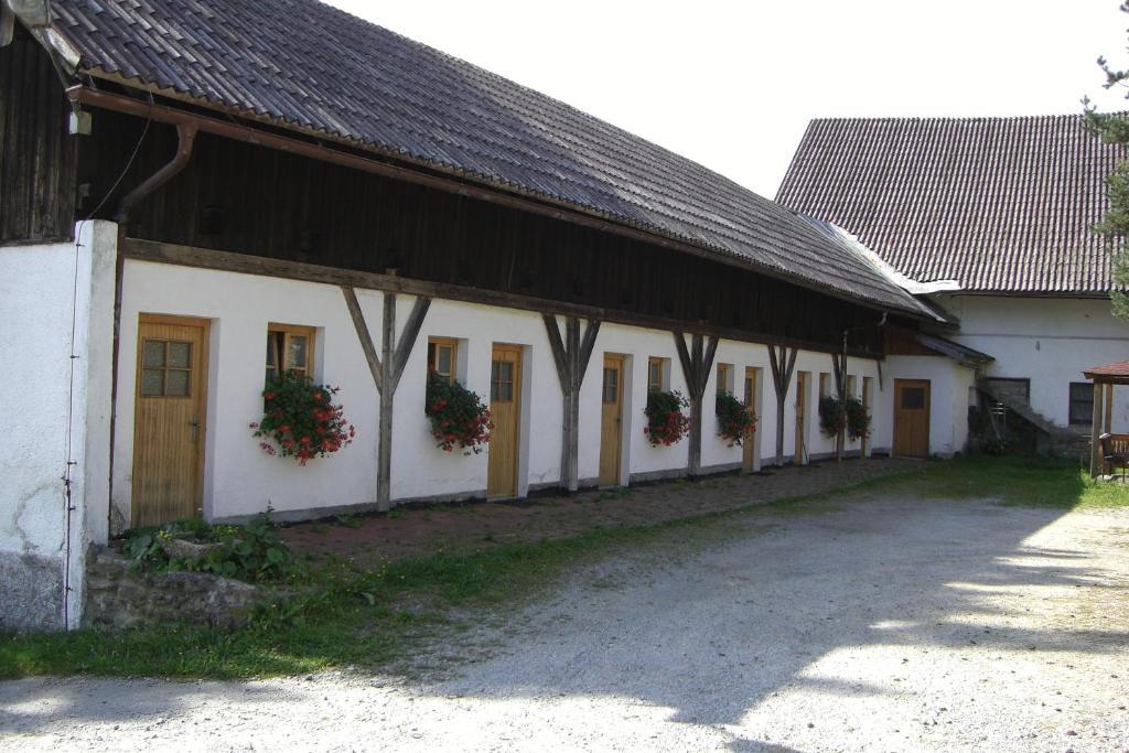 Landgasthof Duellhof Schaufling Exterior photo